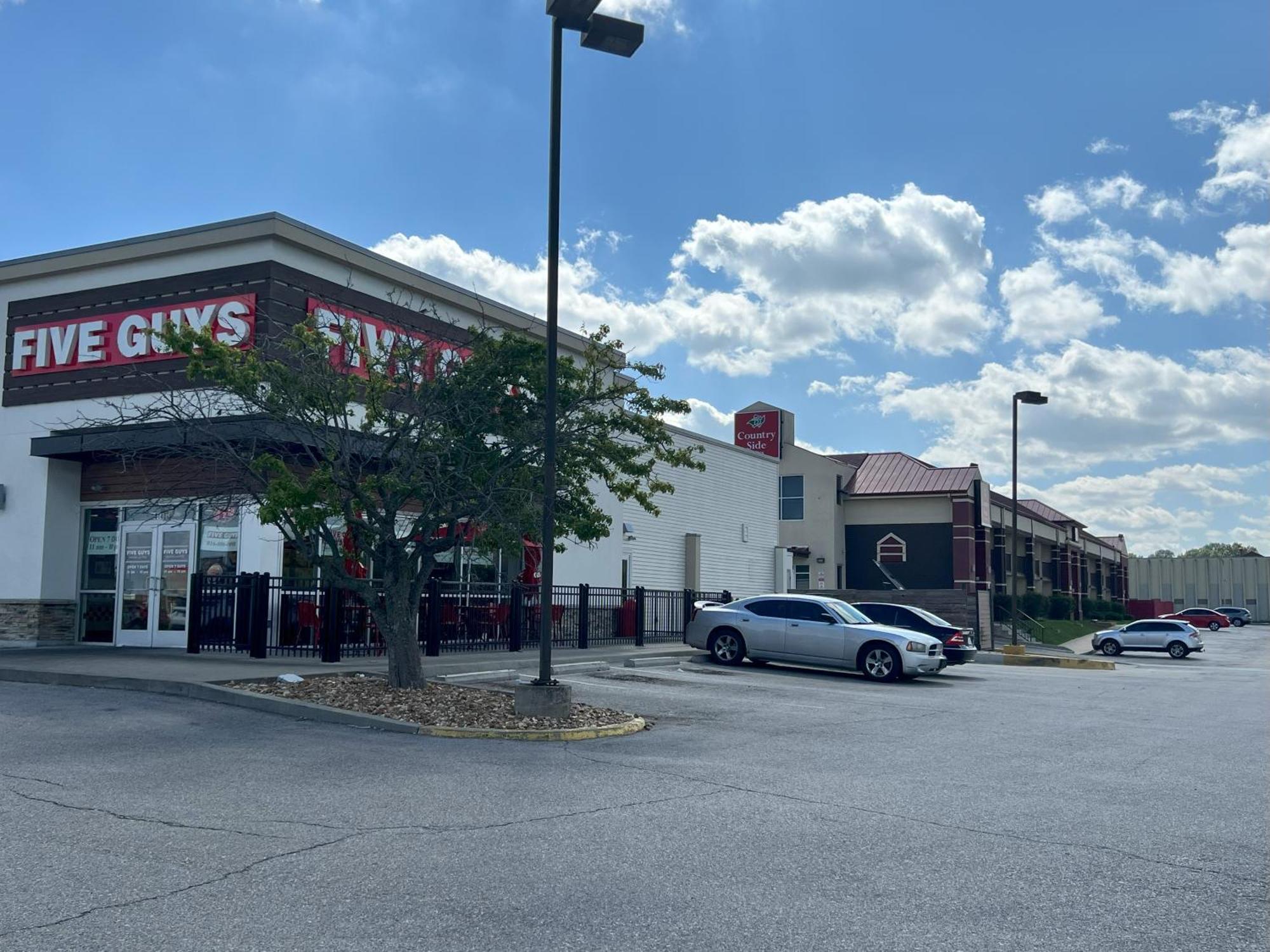 Countryside Suites Kansas City Independence I-70 East Sports Complex Hotel المظهر الخارجي الصورة