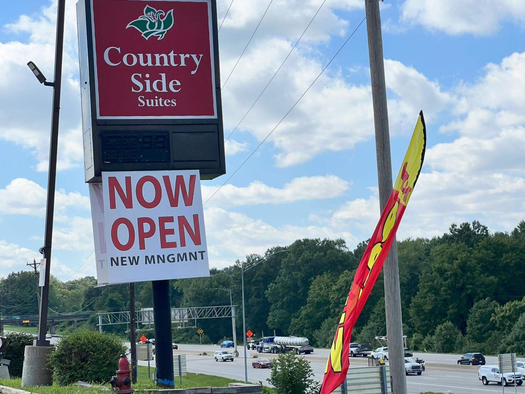 Countryside Suites Kansas City Independence I-70 East Sports Complex Hotel المظهر الخارجي الصورة